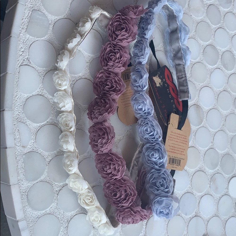 NWT banded rosette 3 headbands 2 big 1 small